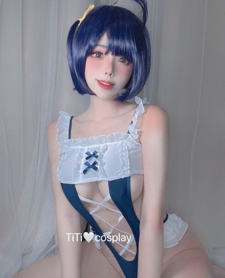 漂亮女秘书的目的_完整无删减版