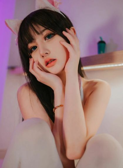 丰满女老板bd高清2_720电影全集观看