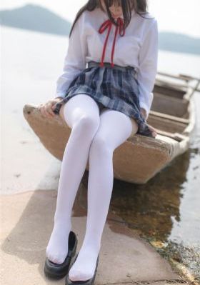 曰批免费视频播放免费_1080全集免费播放