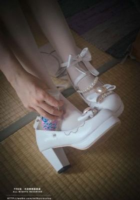 色老师_BD韩语在线播放
