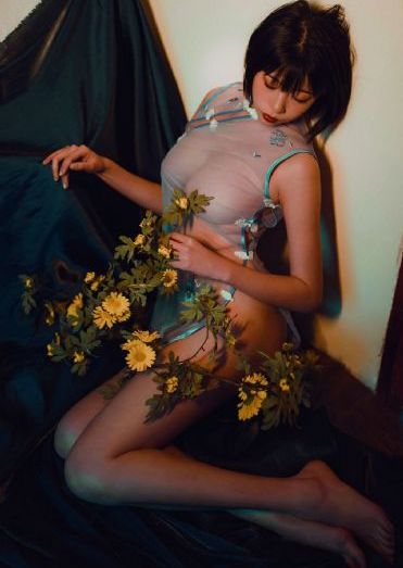 美女在线免费观看_HD高清在线